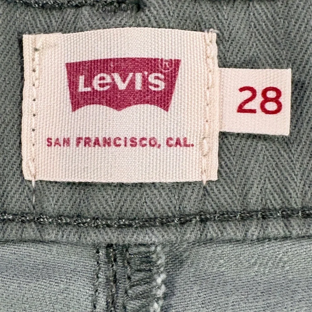 Levis Womens Chino Shorts Sage Green Twill Mid Length Size 28 Water Less